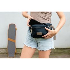 Saszetka zapinana w pasie RPET B'RIGHT | Roudeline z nadrukiem Twojego logo, materiał: poliester, rpet, kolor: granatowy