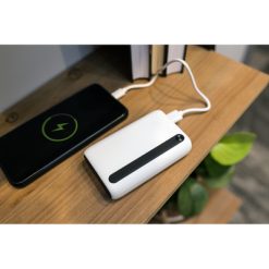Power bank 10000 mAh | Dashonte z nadrukiem Twojego logo, materiał: plastik, guma, kolor: biały Power bank 10000 mAh | Dashonte z nadrukiem Twojego logo, materiał: plastik, guma, kolor: biały