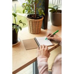 Notatnik A6 z długopisem | Sidney z nadrukiem Twojego logo, materiał: karton, papier, pp, kolor: biały Notatnik A6 z długopisem | Sidney z nadrukiem Twojego logo, materiał: karton, papier, pp, kolor: biały
