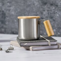 Kubek termiczny 330 ml ze stali nierdzewnej z recyklingu z nadrukiem Twojego logo, materiał: bambus, stal nierdzewna, stal, kolor: czarny Kubek termiczny 330 ml ze stali nierdzewnej z recyklingu z nadrukiem Twojego logo, materiał: bambus, stal nierdzewna, stal, kolor: czarny