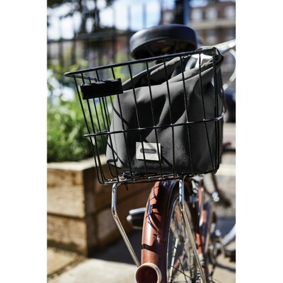 Torba termoizloacyjna Black+Blum z nadrukiem Twojego logo, materiał: rpet, kolor: black Torba termoizloacyjna Black+Blum z nadrukiem Twojego logo, materiał: rpet, kolor: black