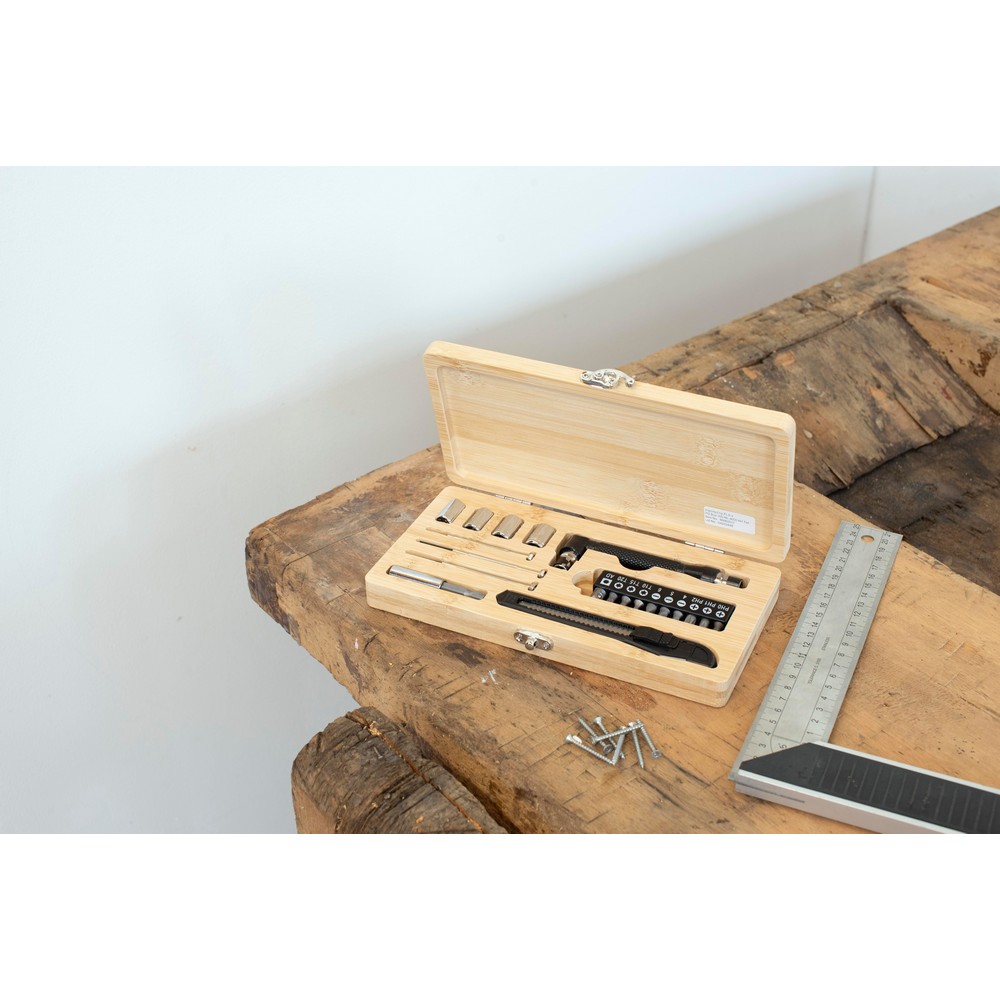 Zestaw narzędzi 20 el. z nadrukiem Twojego logo, materiał: plastik, bambus, stal nierdzewna, stal węglowa, stal, kolor: brązowy Zestaw narzędzi 20 el. z nadrukiem Twojego logo, materiał: plastik, bambus, stal nierdzewna, stal węglowa, stal, kolor: brązowy