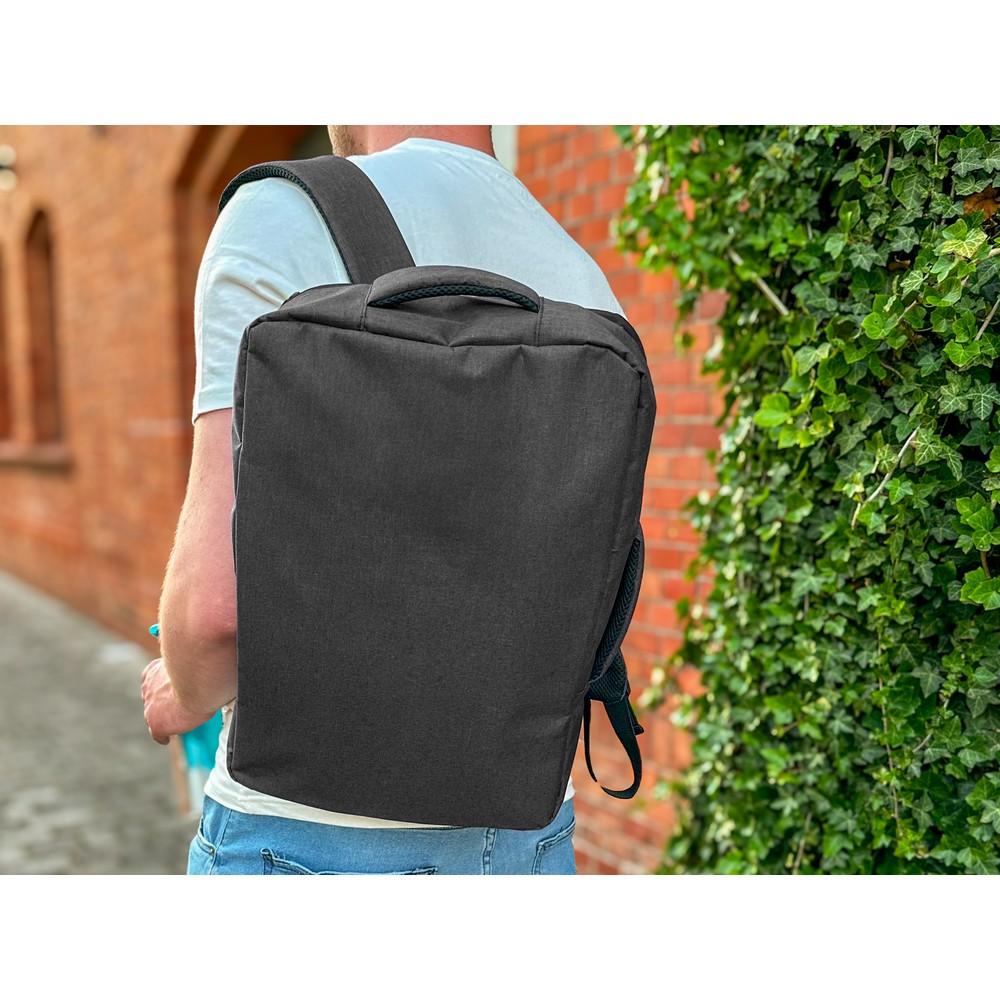 Plecak, torba na laptopa 15,6" RPET | Tahir z nadrukiem Twojego logo, materiał: poliester, rpet, kolor: czarny Plecak, torba na laptopa 15,6" RPET | Tahir z nadrukiem Twojego logo, materiał: poliester, rpet, kolor: czarny